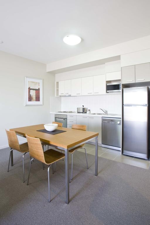 Gladstone Downtown Central Apartment Hotel Official Exterior foto